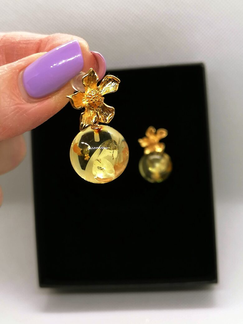 Dangling Round Baltic Amber Earrings with Floral Motifs and Stud Closure